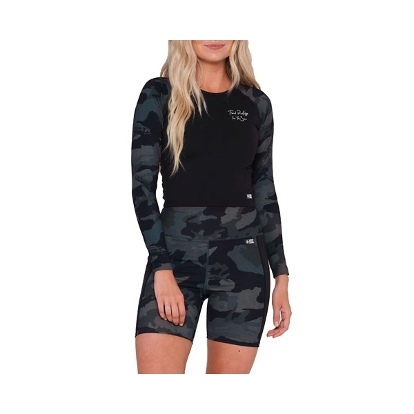 Women's Salty Crew Find Refuge Rashguard product image