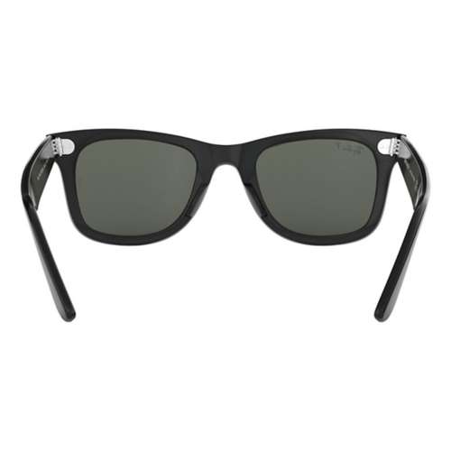 Ray-Ban Wayfarer Polarized Sunglasses