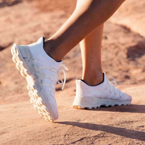 Women's Holo Artemis TR Trail Running Shoes