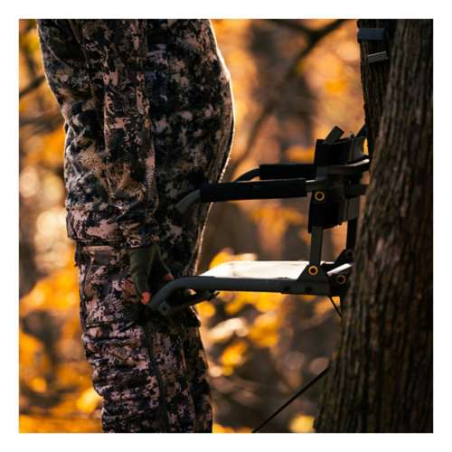 Rivers Edge Big Foot TearTuff XL Lounger HangOn Treestand