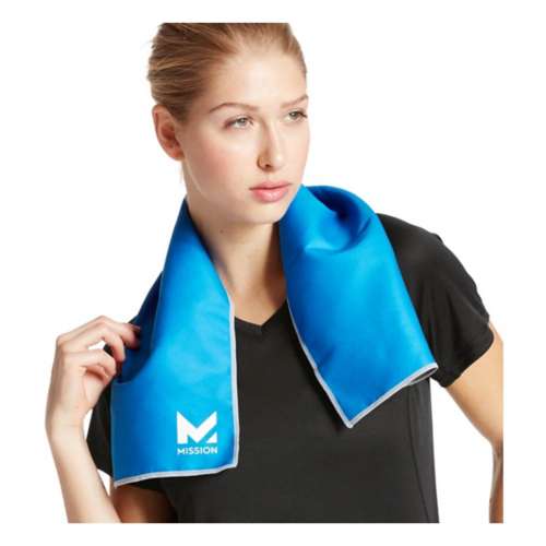 Mission 2 in 1 On the Go Cooling Towel