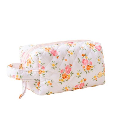 Darling Effect Essentials Quilted Cosmetic Toiletry Bag