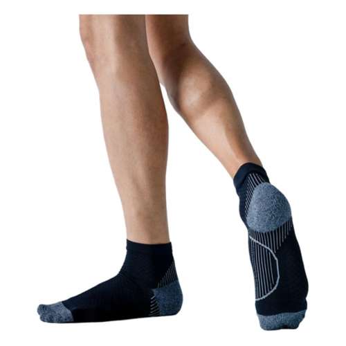 Men's Feetures Planta Fasciitis Relief Quarter Running Socks