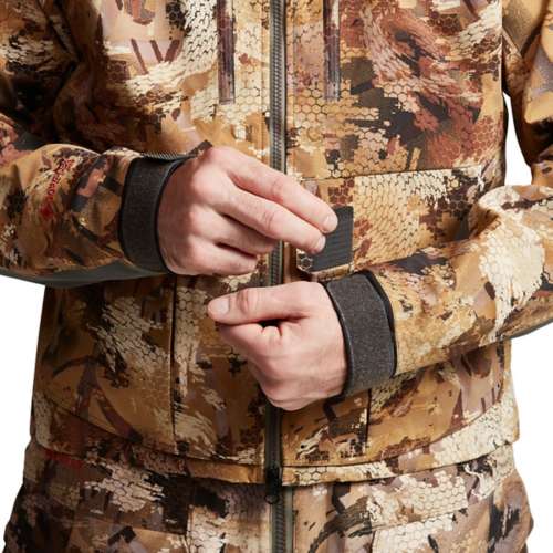 Men's Military Camo Coat Black Hooded Hunting Insulated Sharks Shell  Waterproof Windbreaker Jackets Winter Coats, Black, Small : :  Clothing, Shoes & Accessories