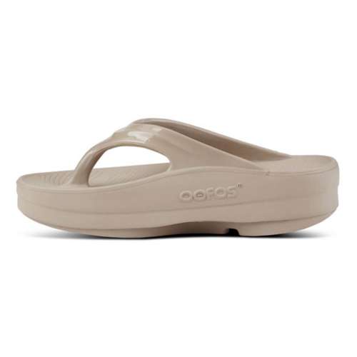 Women's OOFOS OOmega OOlala Flip Flop Recovery Sandals