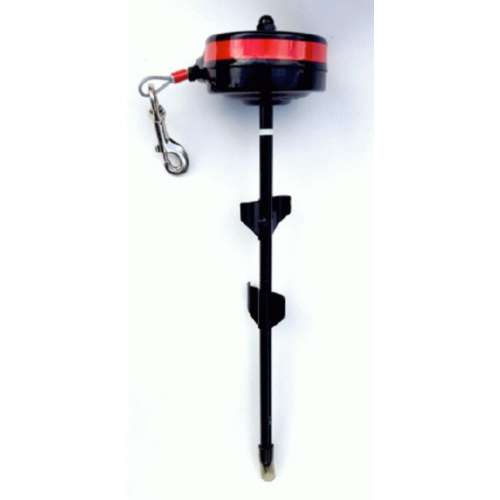 Howard pet outlet retractable tie out