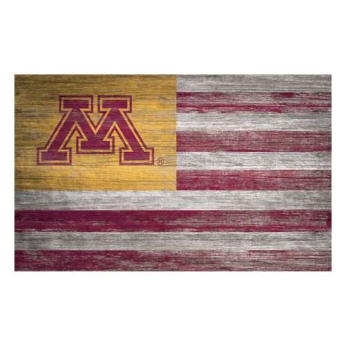 Fan Creations Minnesota Golden Gophers Distressed Flag Sign