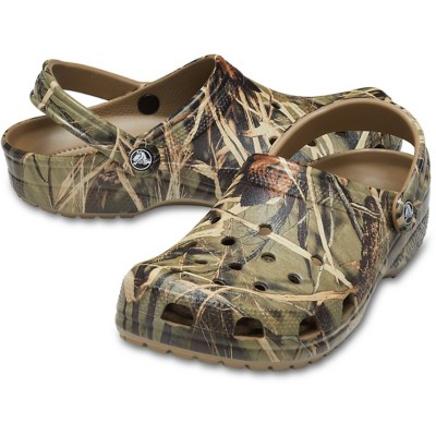 insulated camo crocs