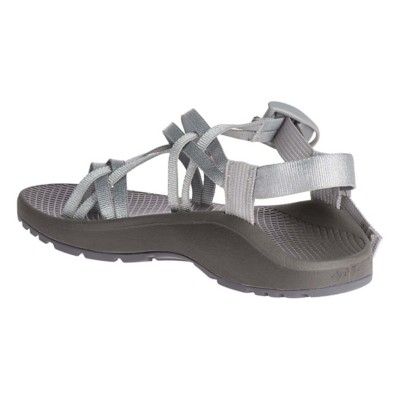 scheels chacos
