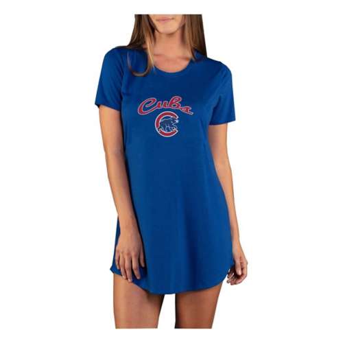 College Concept Women's Chicago Cubs Marathon Night Shirt