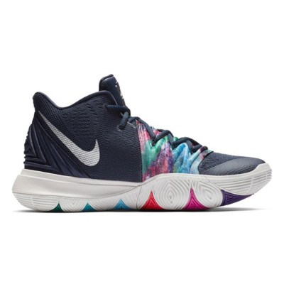 kyrie 5 run small