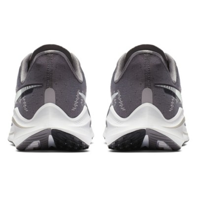 nike air zoom vomero 14 extra wide