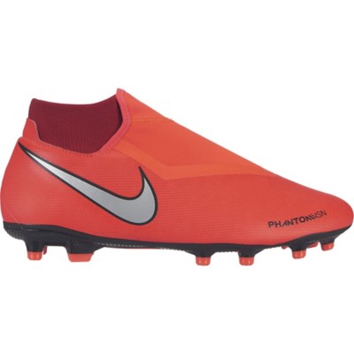 nike dynamic fit soccer cleats