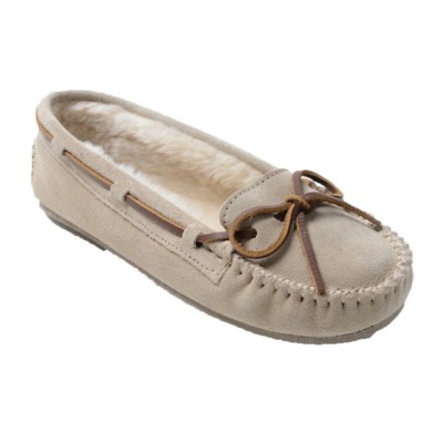 minnetonka slippers womens on sale