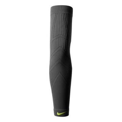 nike baseball pro hyperwarm players sleeve
