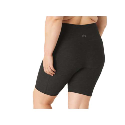 Women's Beyond Yoga Plus Size Spacedye Team Pockets High Waisted Biker pants shorts