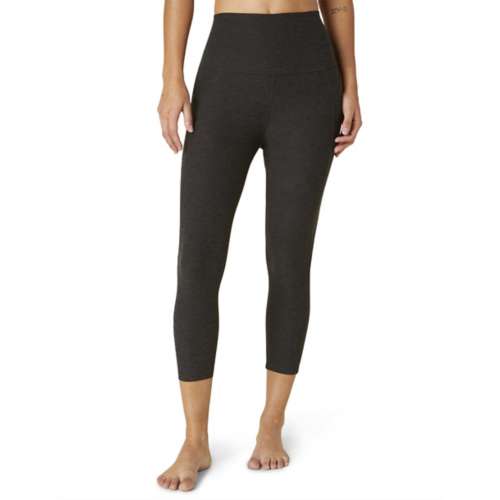 Women's Beyond Yoga Spacedye Out Of Pocket High Waisted Capri Leggings