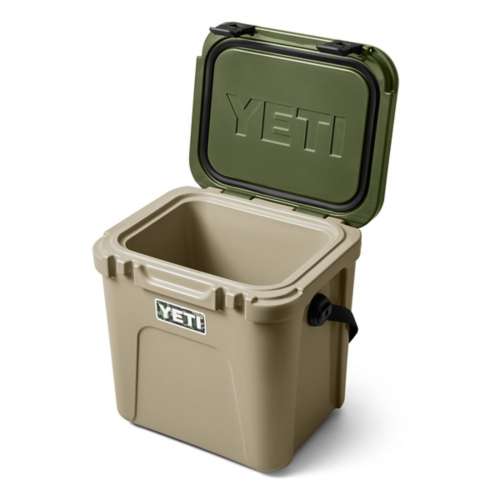 YETI Roadie 24 Cooler Navy – ToddandMoore