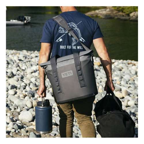 Yeti Hopper M15 Tote, Coolers, Sports & Outdoors