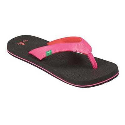 pink sanuk flip flops