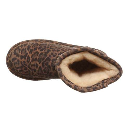 Bearpaw on sale leopard boots