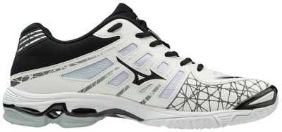 mizuno wave voltage review