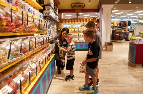 Kansas City Royals Shop at Overland Park SCHEELS