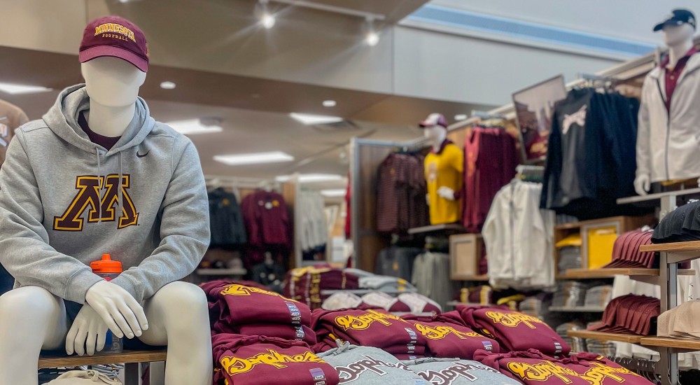 Fan Shop at Eau Claire SCHEELS