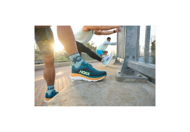 Scheels hoka shoes discount
