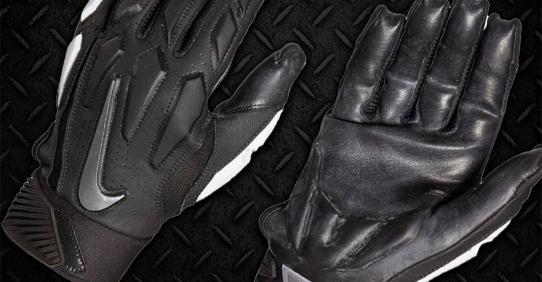 Adult Nike DTack 6 Football Gloves