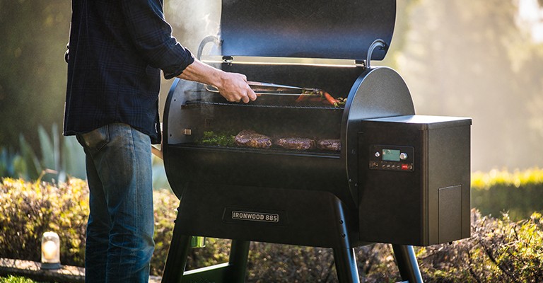 Cooking on a pellet grill