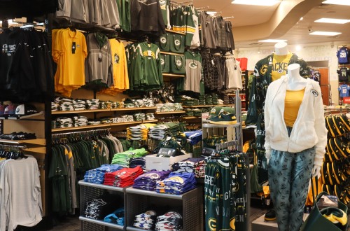 Green Bay Packers Kids in Green Bay Packers Team Shop 