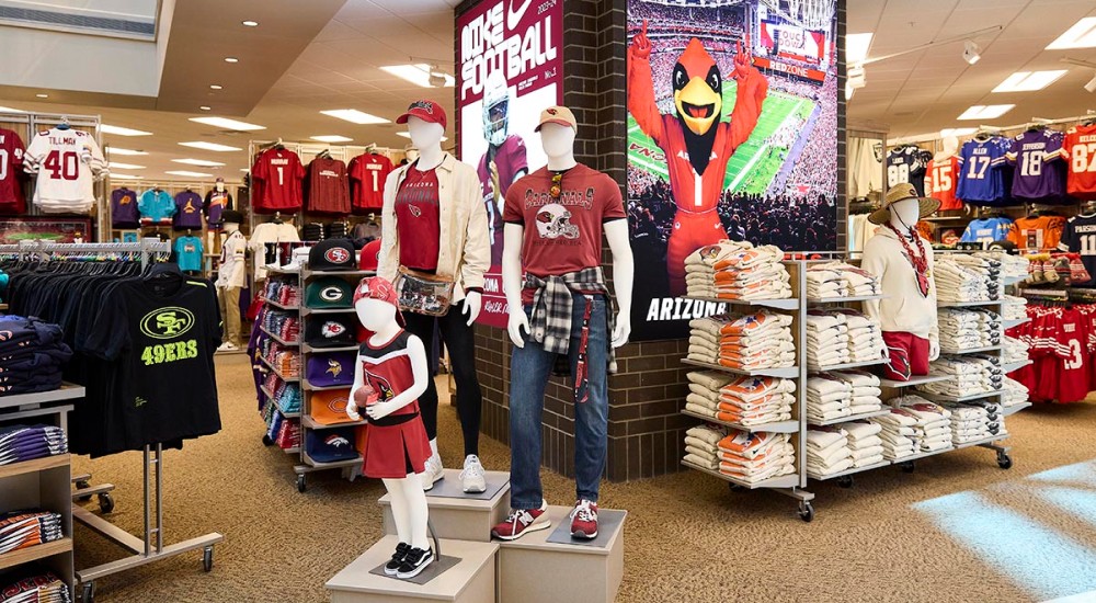 the front of the arizona cardinals fan shop
