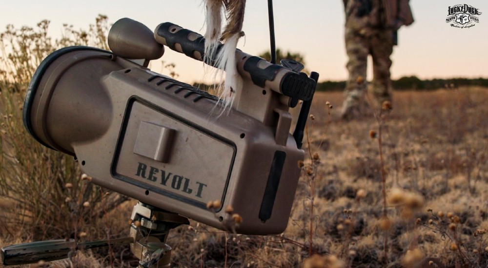 a lucky duck electronic call in the field