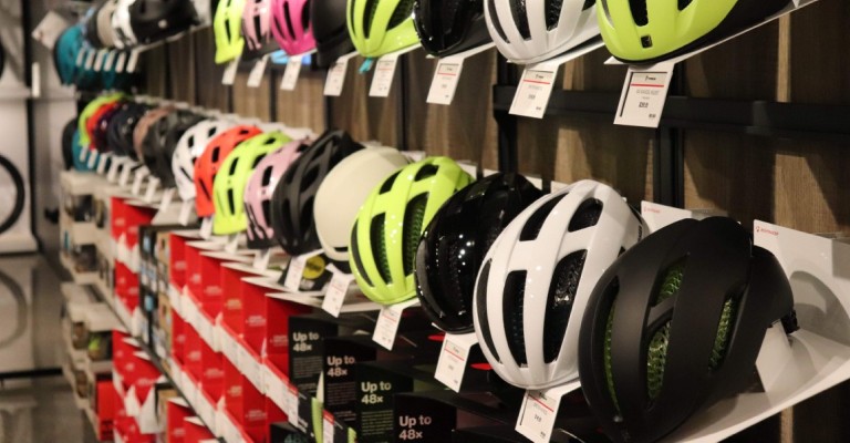 Bike helmets for sale at ERLEBNISWELT-FLIEGENFISCHEN