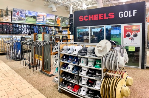 Golf Shop at Des Moines SCHEELS