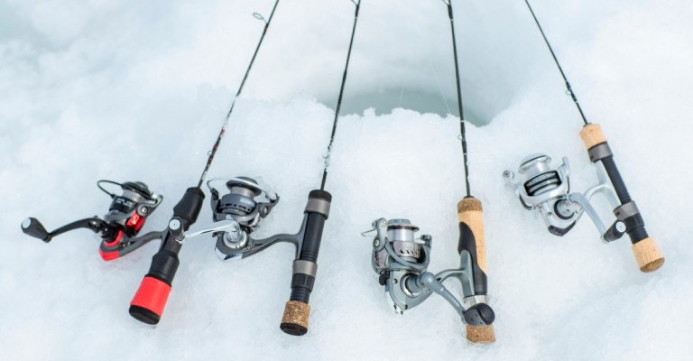HOW TO Tape a reel to an Ice Fishing Rod 