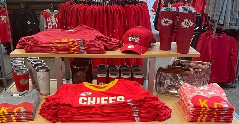 Kansas City Chiefs Gear, Chiefs Jerseys, Store, KC Pro Shop, Apparel