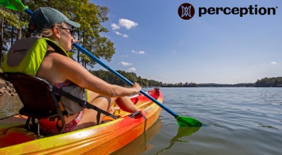 Kayaking Solo This Summer? Here Are 5 Accessories for a Safe, Smooth  Adventure