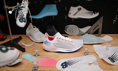new balance shoe store hours