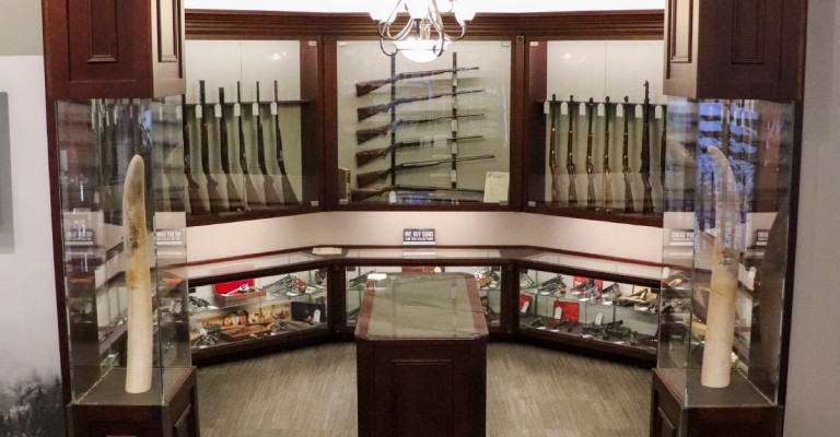 Gunsmithing & Gun Shop at The Colony SCHEELS