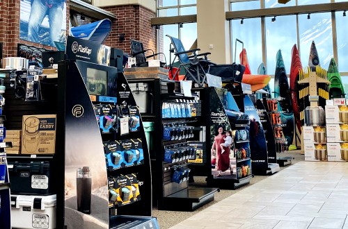 Carolina Hurricanes Apparel & Gear Curbside Pickup Available at DICK'S