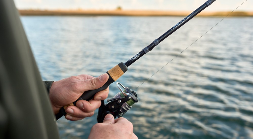  Sea Striker Lake, PIER & SURF Combos, Green,Pink : Spinning Rod  And Reel Combos : Sports & Outdoors
