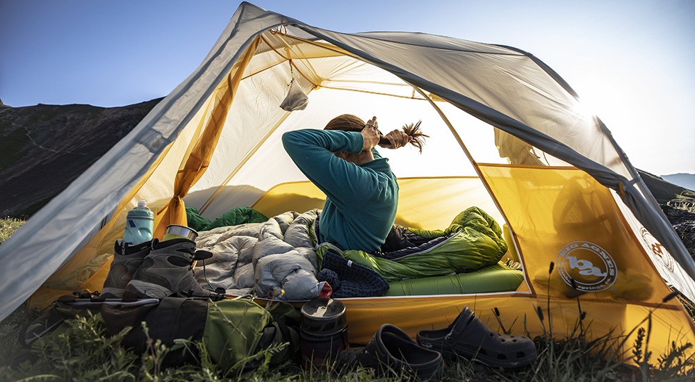 Tents for outlet back of utes