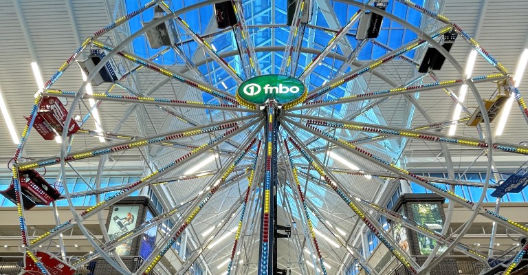the ferris wheel at the colony scheels